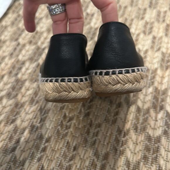 Chanel CC Cap Toe Espadrilles - black leather - size 36 - Picture 6 of 9